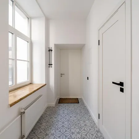 Apartment Spacious 1-bedroom In The Heart Of Old Town