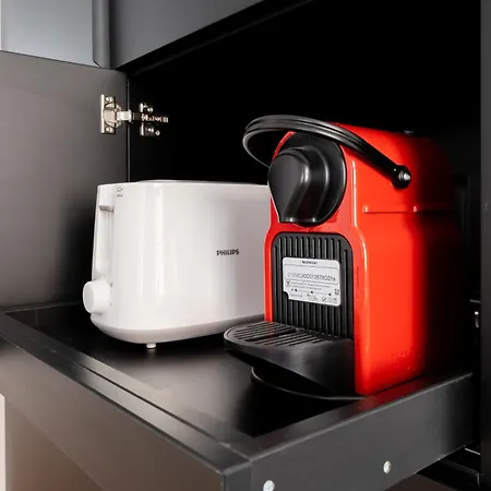 Апартаменты Spacious 1-bedroom In The Heart Of Old Town