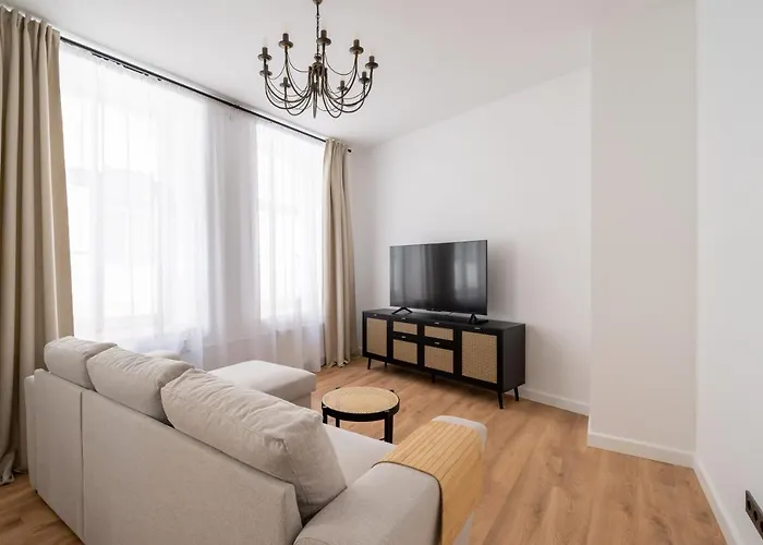 Dzīvoklis Spacious 1-bedroom In The Heart Of Old Town