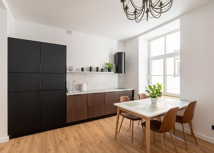 Apartment Spacious 1-bedroom In The Heart Of Old Town *