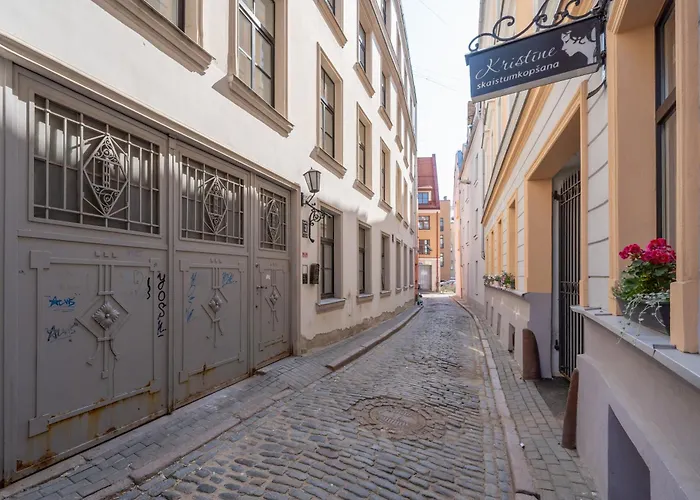 Apartment Spacious 1-bedroom In The Heart Of Old Town *