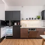 아파트 Spacious 1-bedroom In The Heart Of Old Town 리가